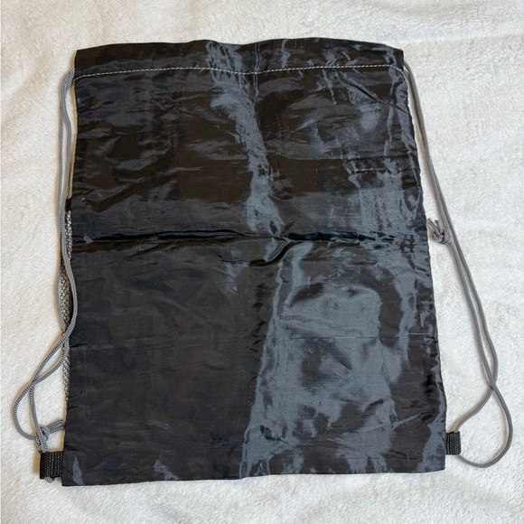 FedEx Gray Drawstring Bag - Picture 2 of 2